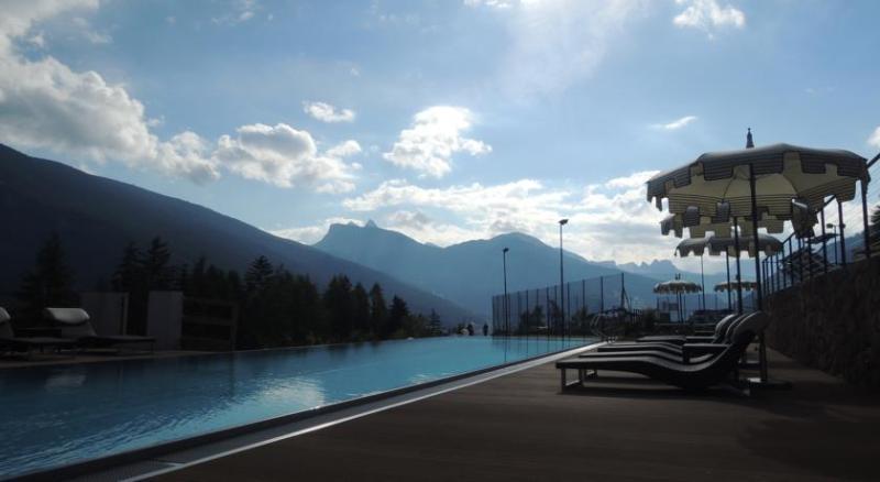 Hotel Albion Mountain Spa Resort Dolomites Ortisei Exterior foto